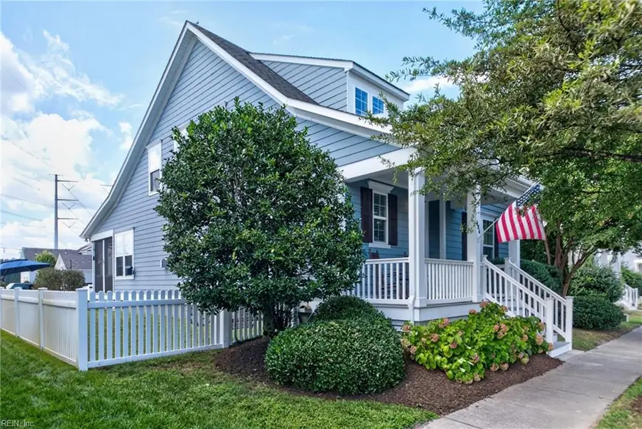 604 Colonel Byrd Street, Chesapeake, VA 23323 - #2