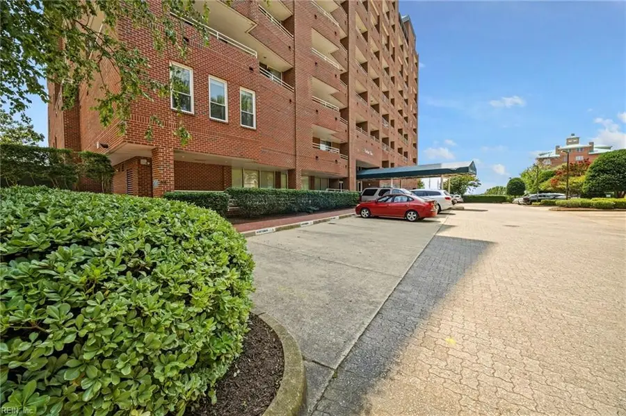 215 Brooke Avenue #311, Norfolk, VA 23510 - #3