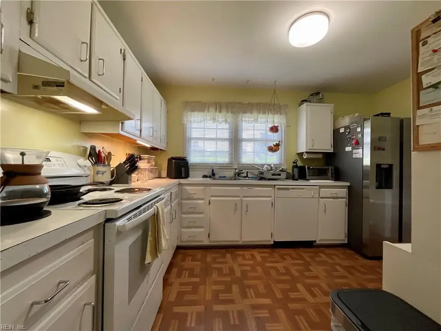 2280 Chadwick Drive, Virginia Beach, VA 23454 - #2