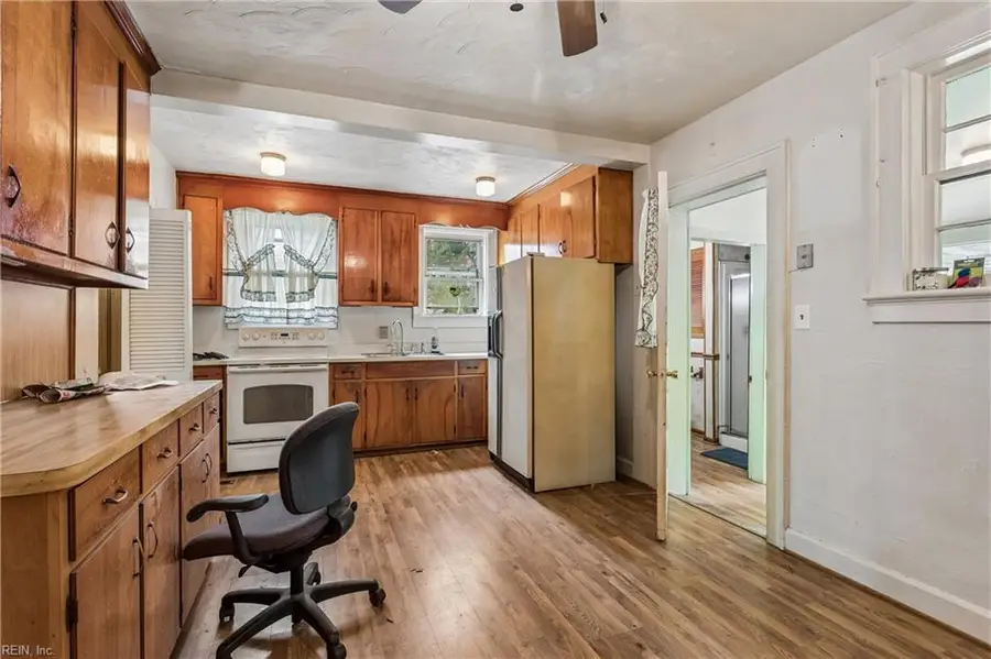 16 Old Fox Hill Road, Hampton, VA 23669 - #3