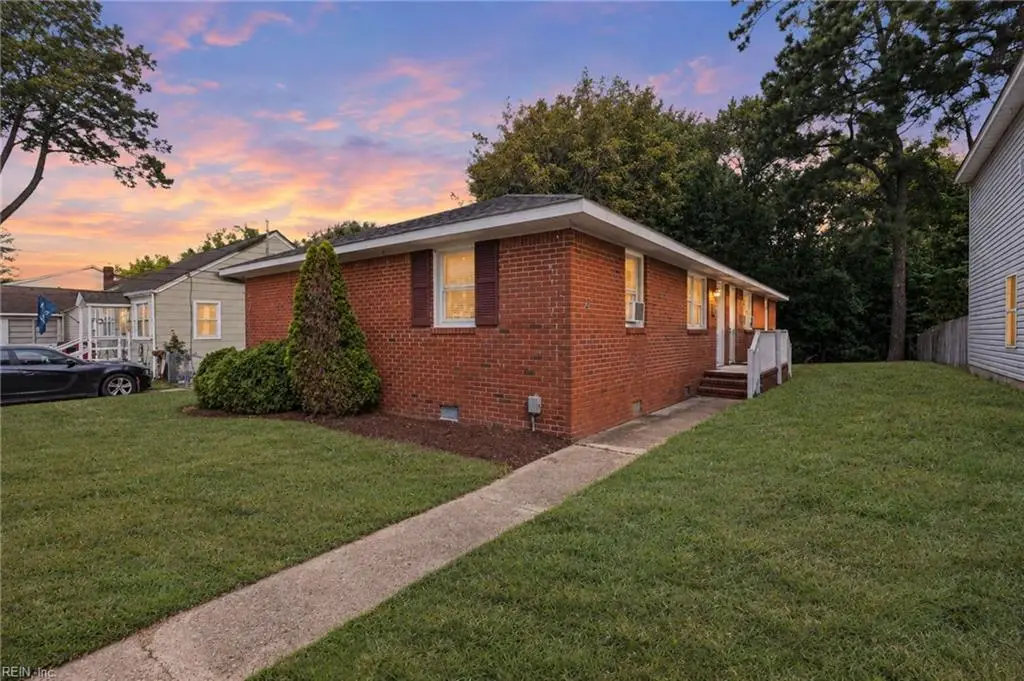 1013 Mckinley Avenue, Chesapeake, VA 23324 - #1