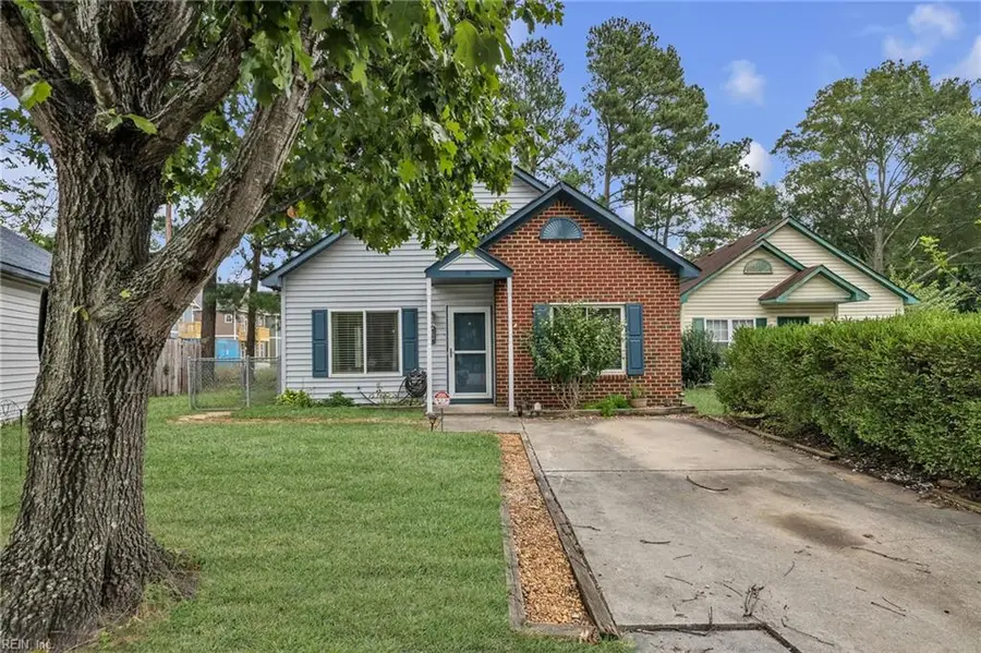 4304 Merlyn Walk Place, Newport News, VA 23602 - #2