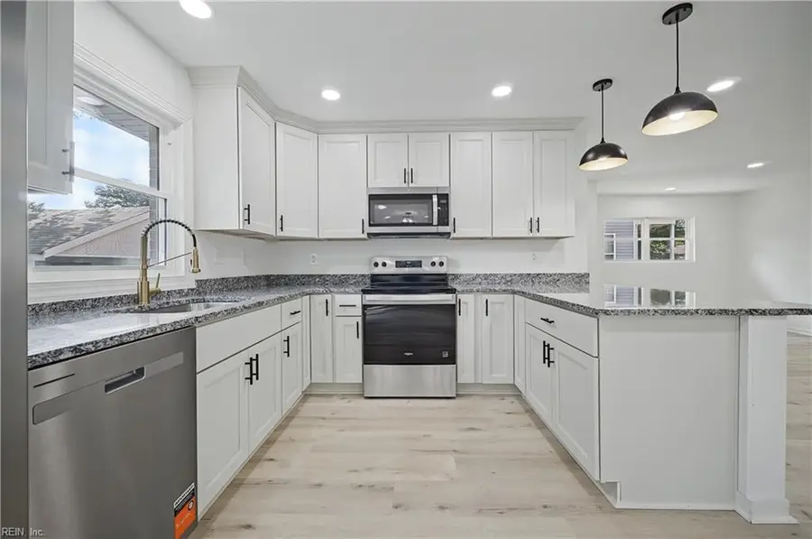 209 Ivey Street, Portsmouth, VA 23701 - #3