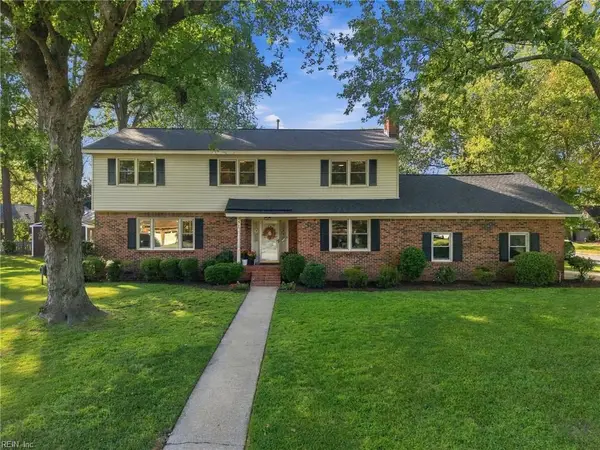 957 Edwin Drive, Virginia Beach, VA 23464