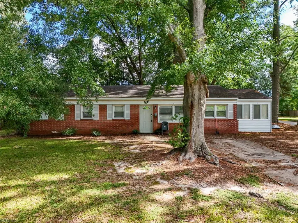 344 Hospital Drive, Virginia Beach, VA 23452 - #1