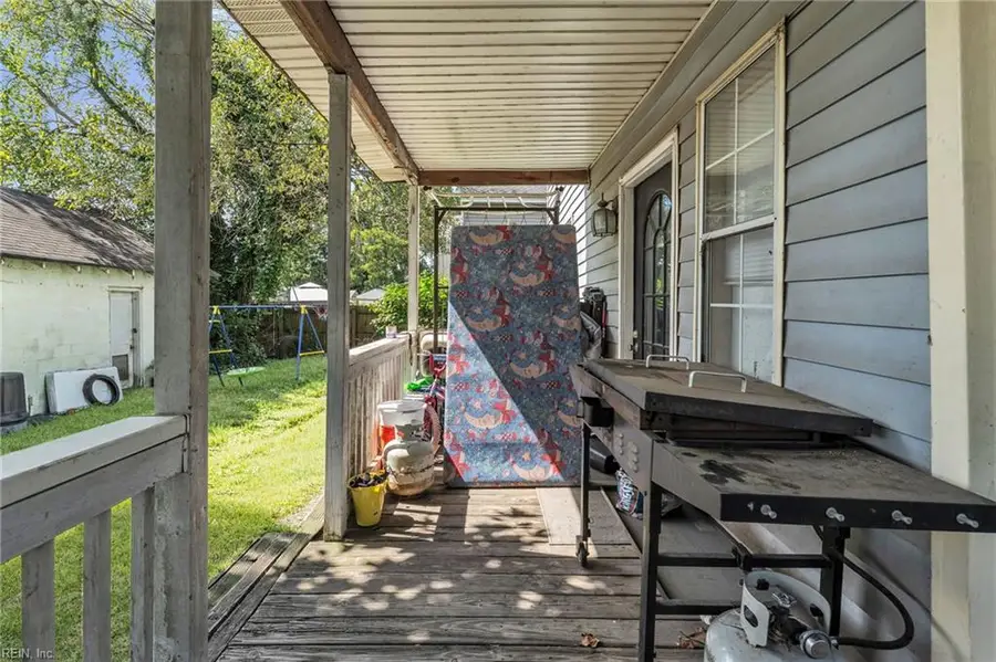 920 Godwin Avenue, Chesapeake, VA 23324 - #3