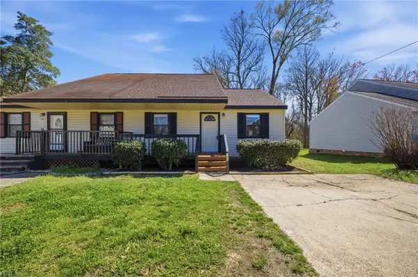 102 Diamond Avenue #D, Chesapeake, VA 23323