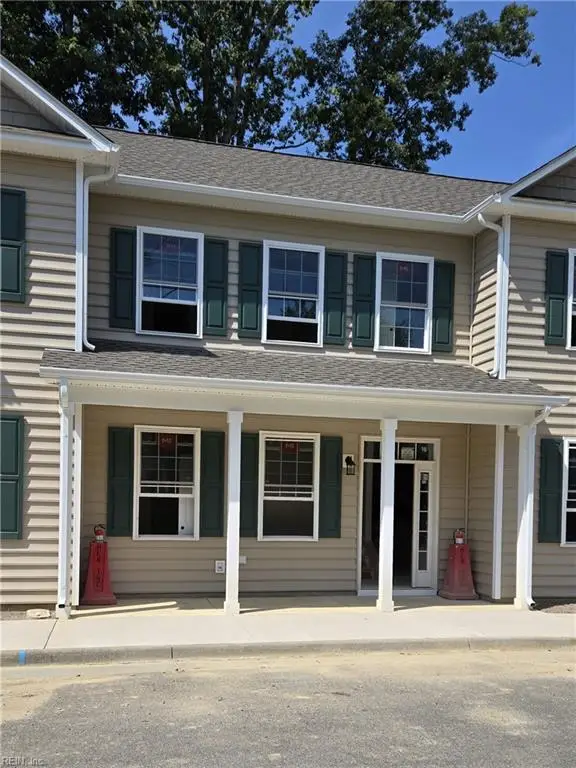203 Patriots Village Court, West Point, VA 23181