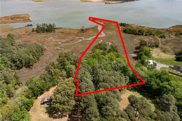 9 Bay Farm Road, Carrollton, VA 23314