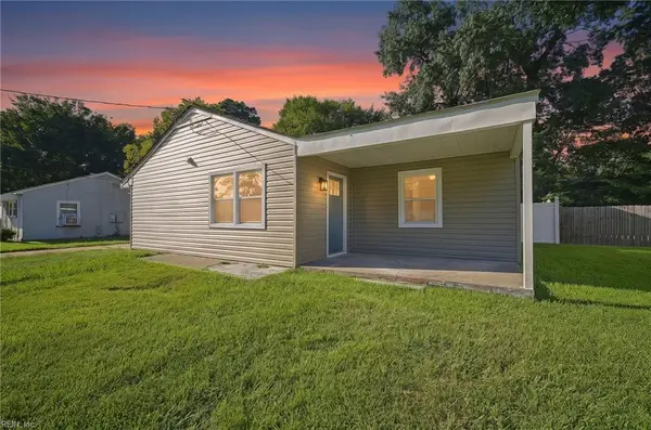 2426 Livesay Road, Chesapeake, VA 23323