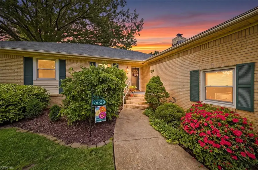 5629 Springwood Drive, Portsmouth, VA 23703 - #2
