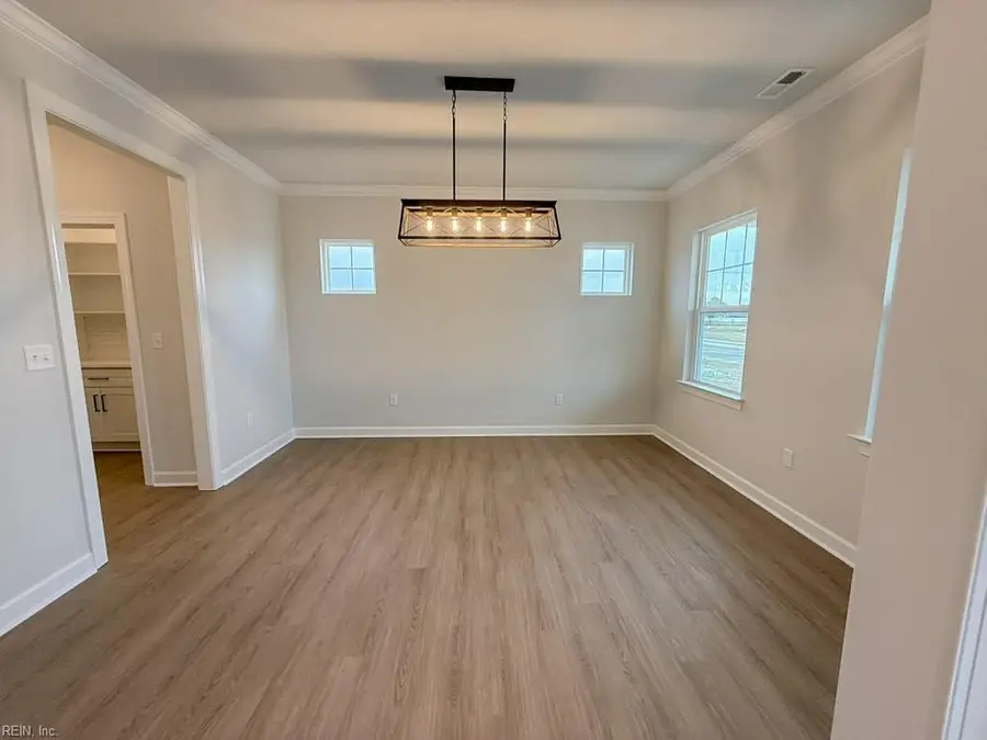 4 Apron Drive, Suffolk, VA 23434 - #3
