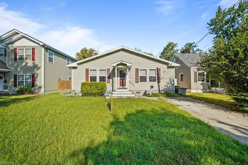 624 Augusta Street, Hampton, VA 23669 - #1