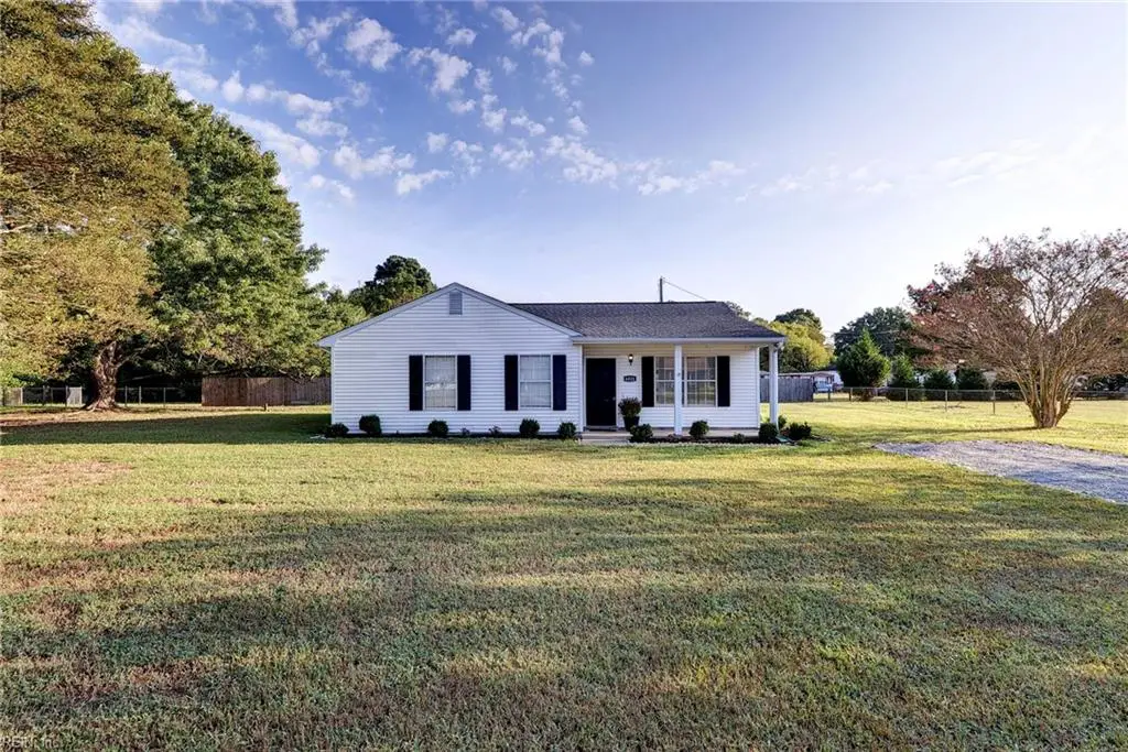 6821 Michael Lane, Hayes, VA 23072 - #1