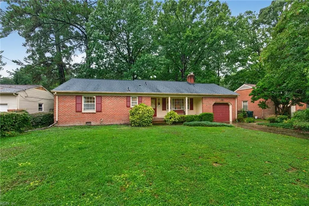 21 Cornwallis Place, Newport News, VA 23608 - #1