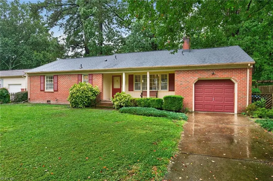 21 Cornwallis Place, Newport News, VA 23608 - #2