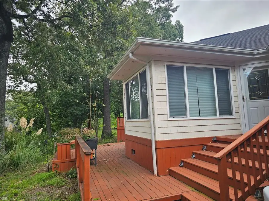 3975 Long Point Boulevard, Portsmouth, VA 23703 - #3