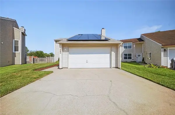 1284 Christian Ct, Virginia Beach, VA 23464