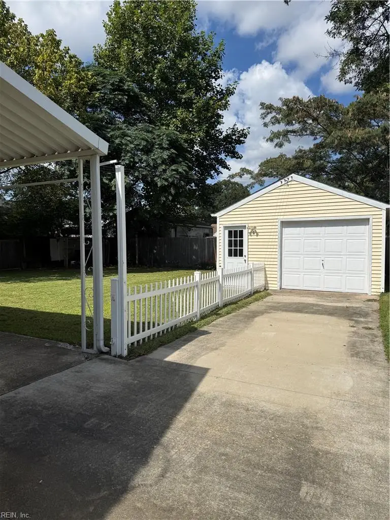 1207 Kay Avenue, Chesapeake, VA 23324 - #3