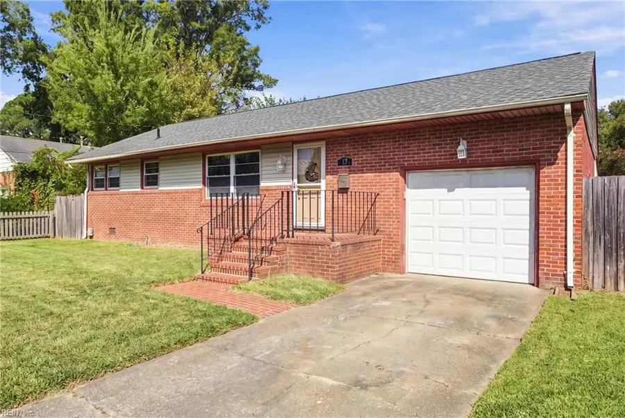 13 Bedford Court, Hampton, VA 23664 - #2
