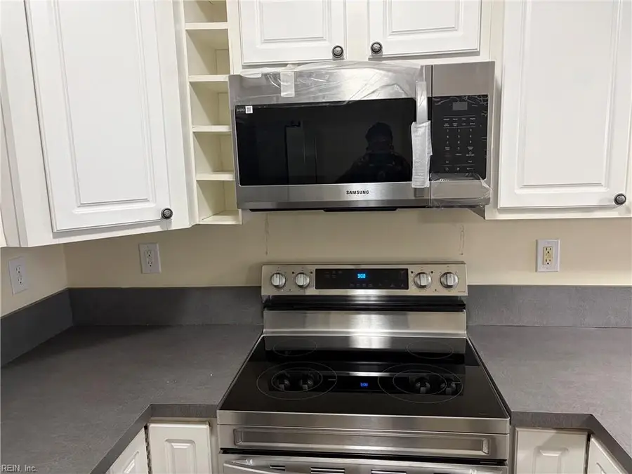 1425 Oliver Avenue, Chesapeake, VA 23324 - #2