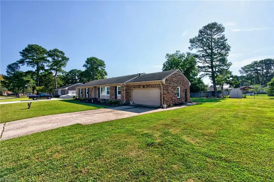 807 Nottingham Road, Portsmouth, VA 23701 - #3