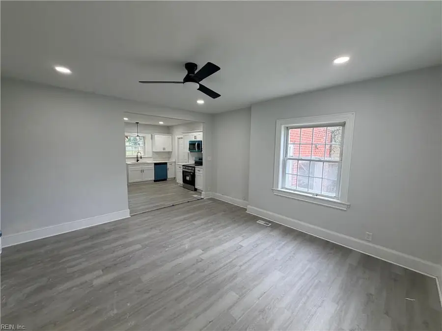 2106 Richmond Avenue, Portsmouth, VA 23704 - #3