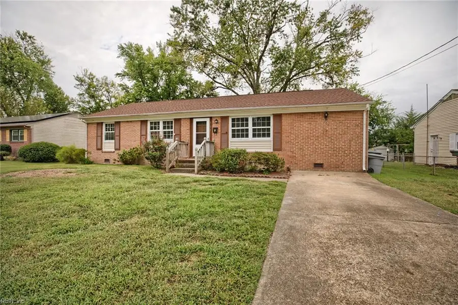 107 Londonshire Terrace, Hampton, VA 23666 - #3
