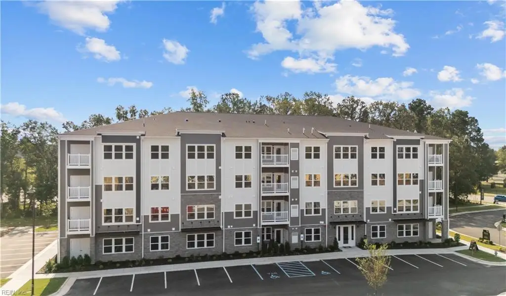 7102 Bridgeway Drive #204, Suffolk, VA 23435 - #1