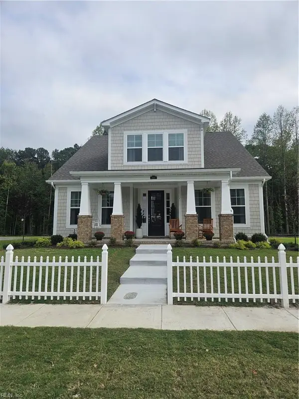 1900 Paw Paw Place, Chesapeake, VA 23321