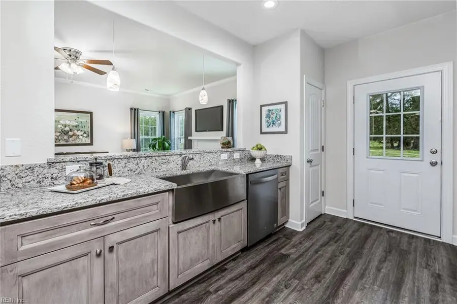 725 Cherry Glade Road, Elizabeth City, NC 27909 - #3