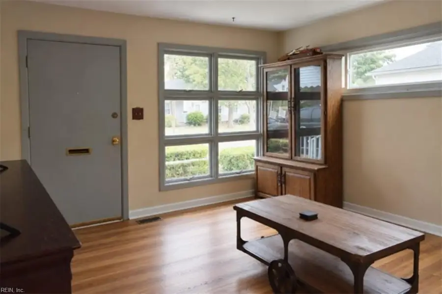 1041 Jewell Avenue, Portsmouth, VA 23701 - #2
