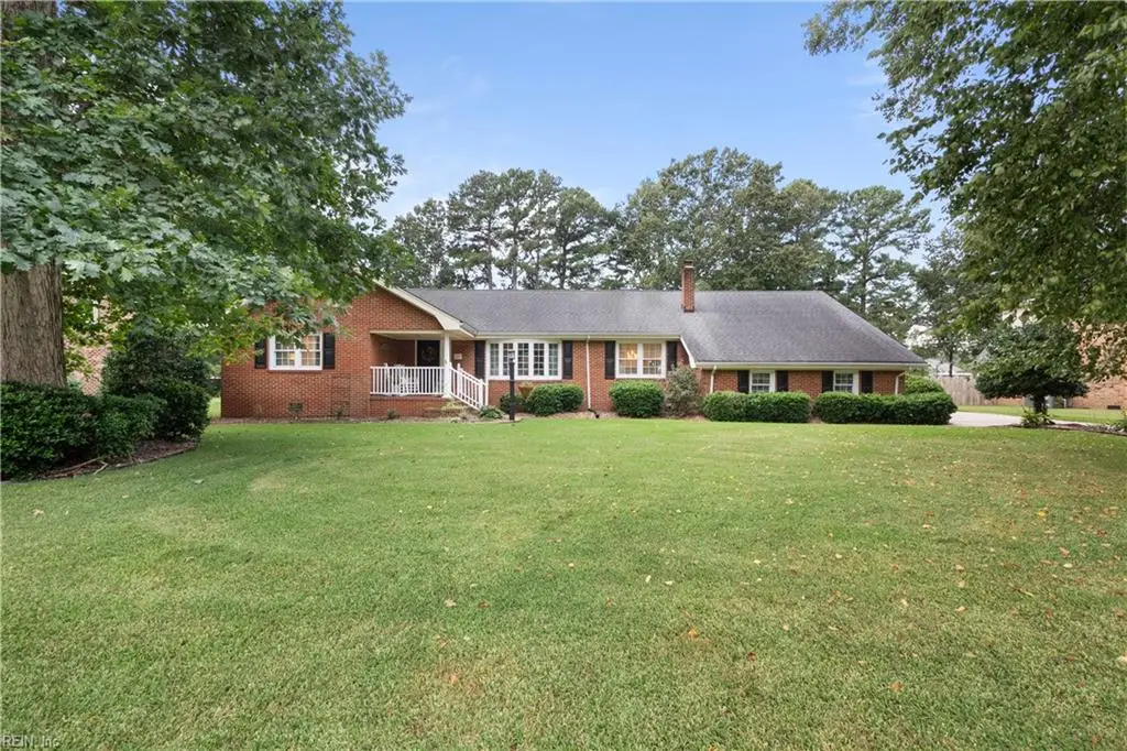 203 Scarlett Drive, Chesapeake, VA 23322 - #1