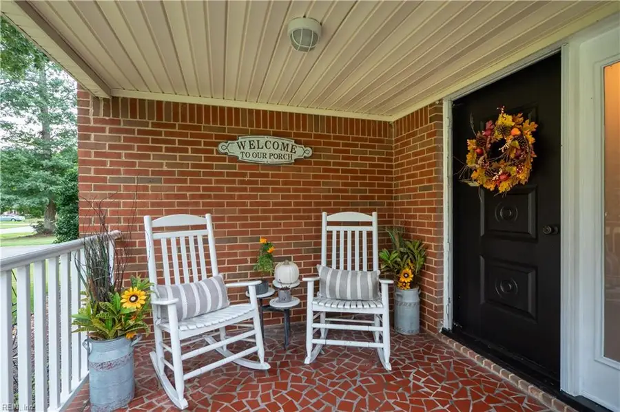 203 Scarlett Drive, Chesapeake, VA 23322 - #2