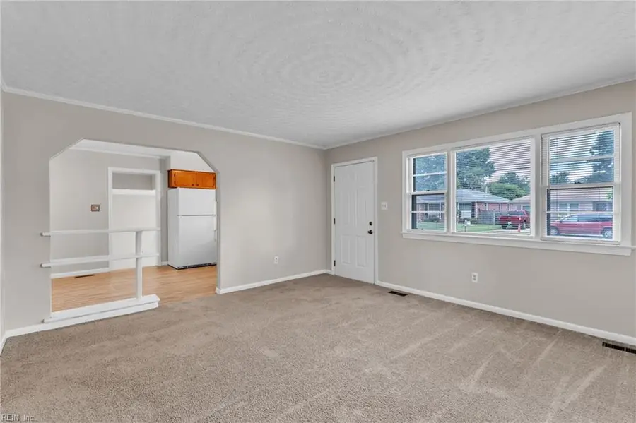 1511 Hazel Avenue, Chesapeake, VA 23325 - #2