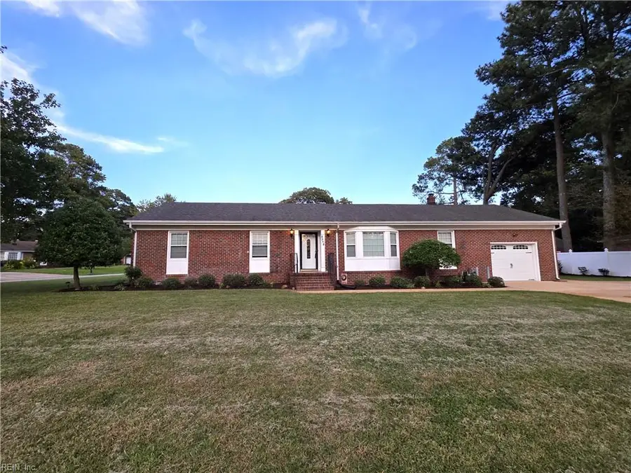 3315 Dogwood Drive, Portsmouth, VA 23703 - #2