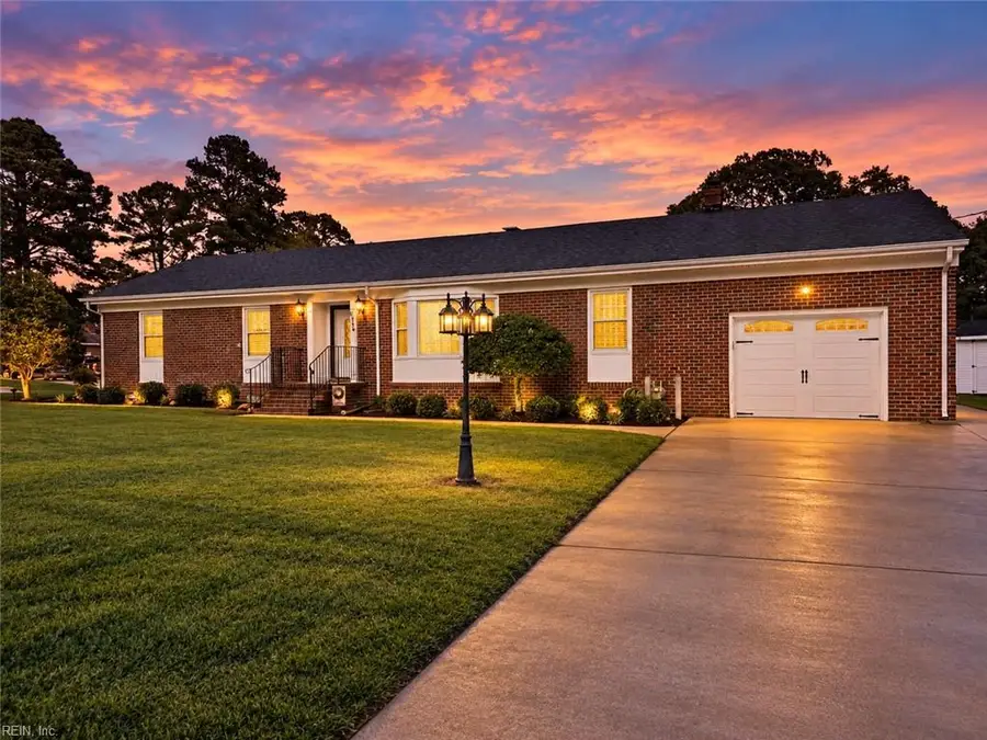 3315 Dogwood Drive, Portsmouth, VA 23703 - #3