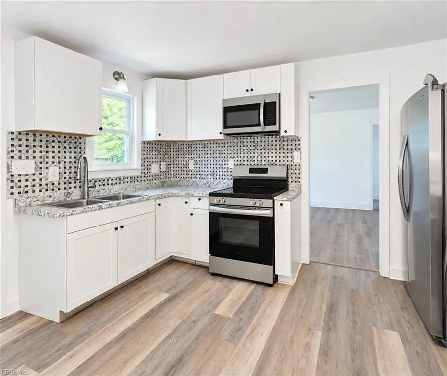 2630 Woodland Avenue, Norfolk, VA 23504 - #2