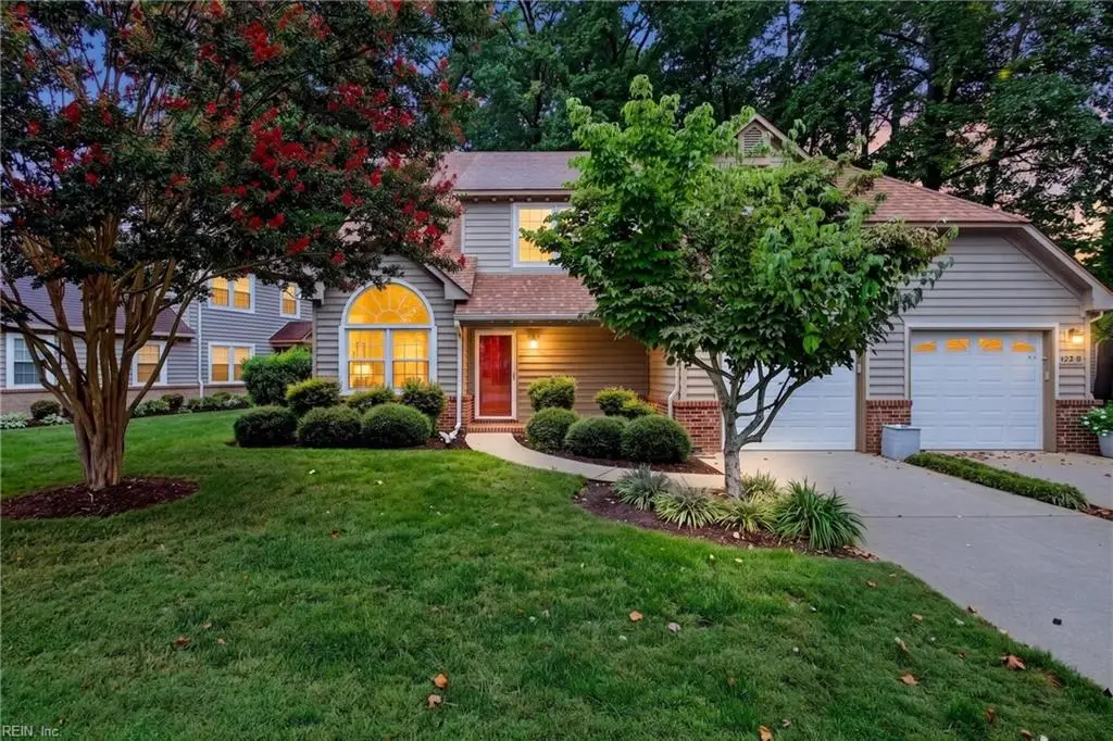 948 Shoal Creek Trail #A, Chesapeake, VA 23320 - #1