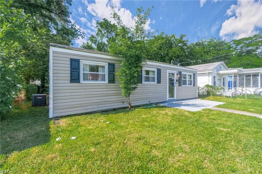 1319 W 41st Street, Norfolk, VA 23508 - #3