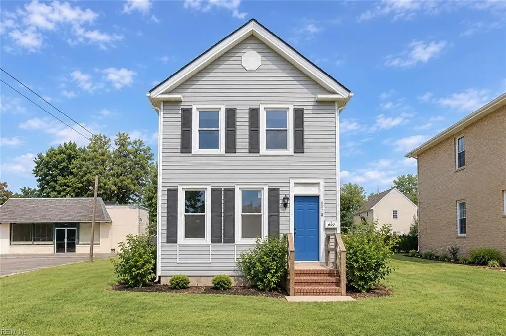 607 E Pembroke Avenue, Hampton, VA 23669 - #1