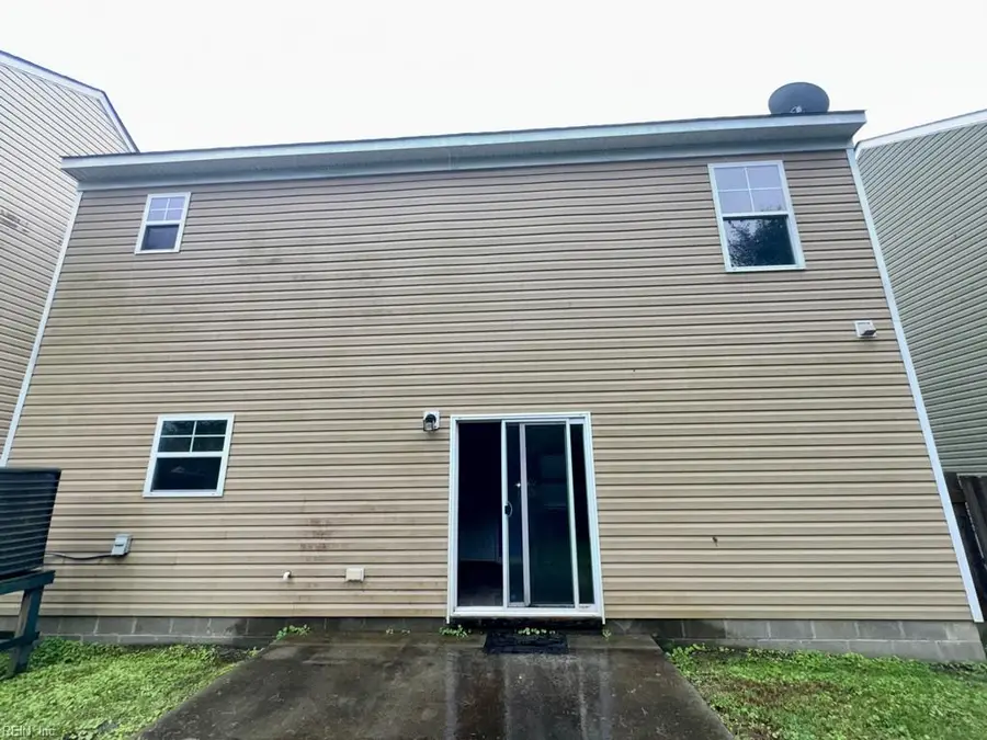 1055 Calloway Avenue, Chesapeake, VA 23324 - #2