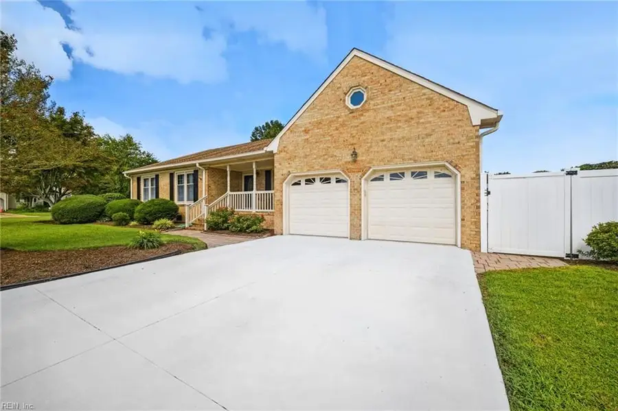 1300 Oregon Crossing, Chesapeake, VA 23322 - #3