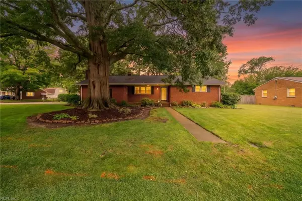 2600 Janson Drive, Chesapeake, VA 23321