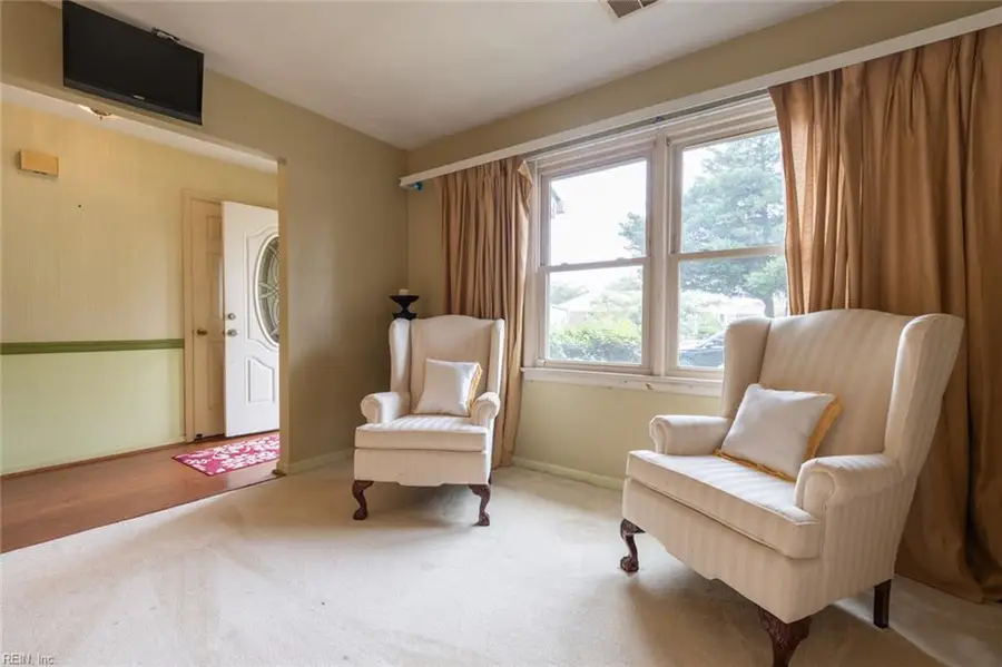 936 Parkland Lane, Virginia Beach, VA 23464 - #2