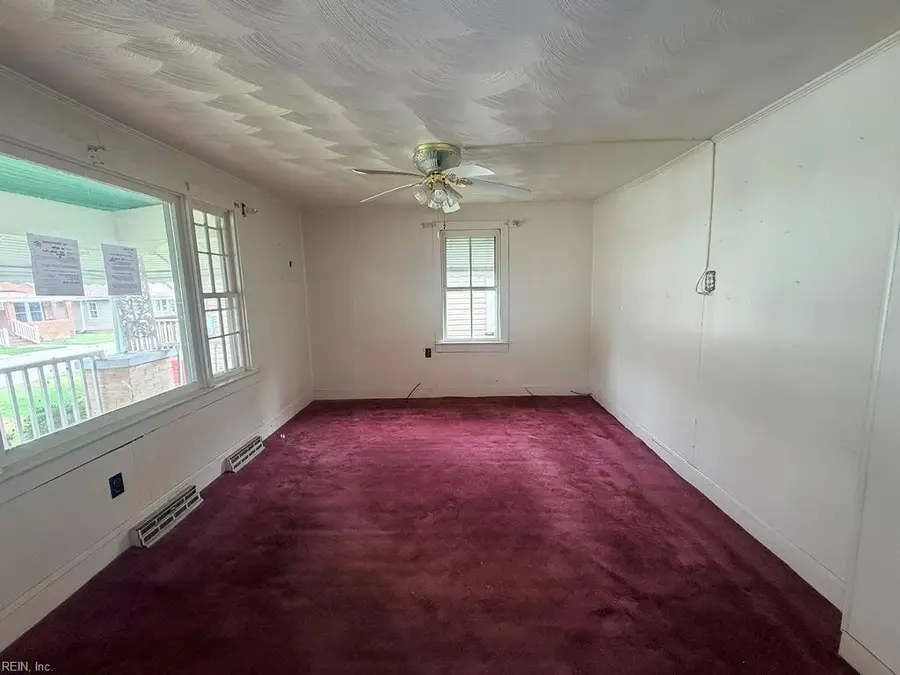 825 Kilby Avenue, Suffolk, VA 23434 - #3