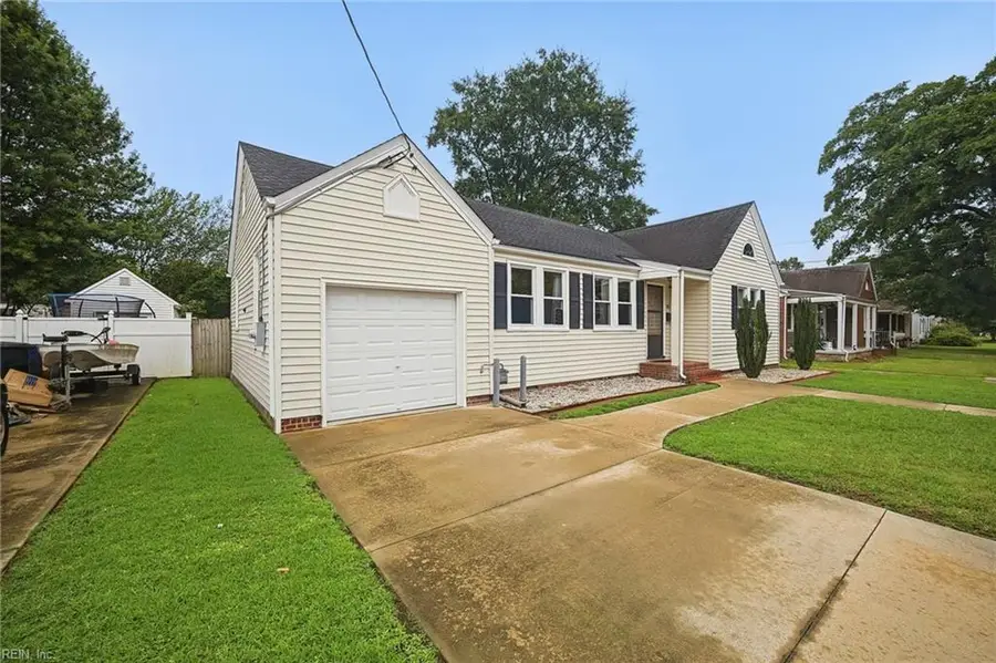 113 Idlewood Avenue, Portsmouth, VA 23704 - #2
