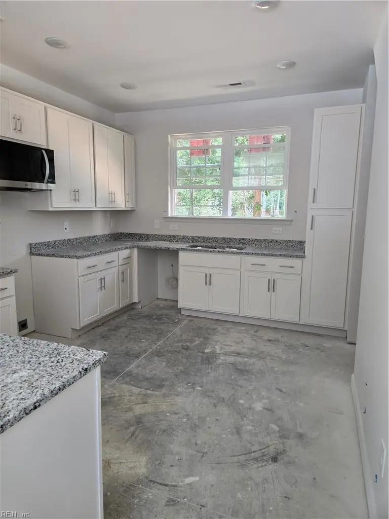 205 Patriots Village Court, West Point, VA 23181 - #3