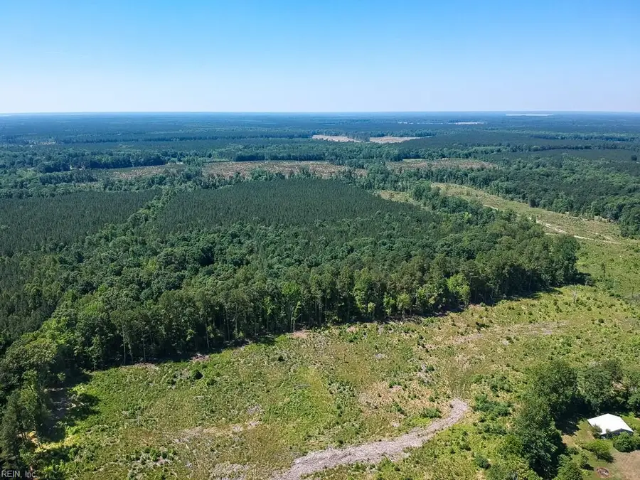 19041 The Glebe Lane, Charles City, VA 23030 - #2