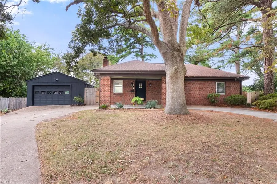 8801 Commodore Overlook Drive, Norfolk, VA 23503 - #2